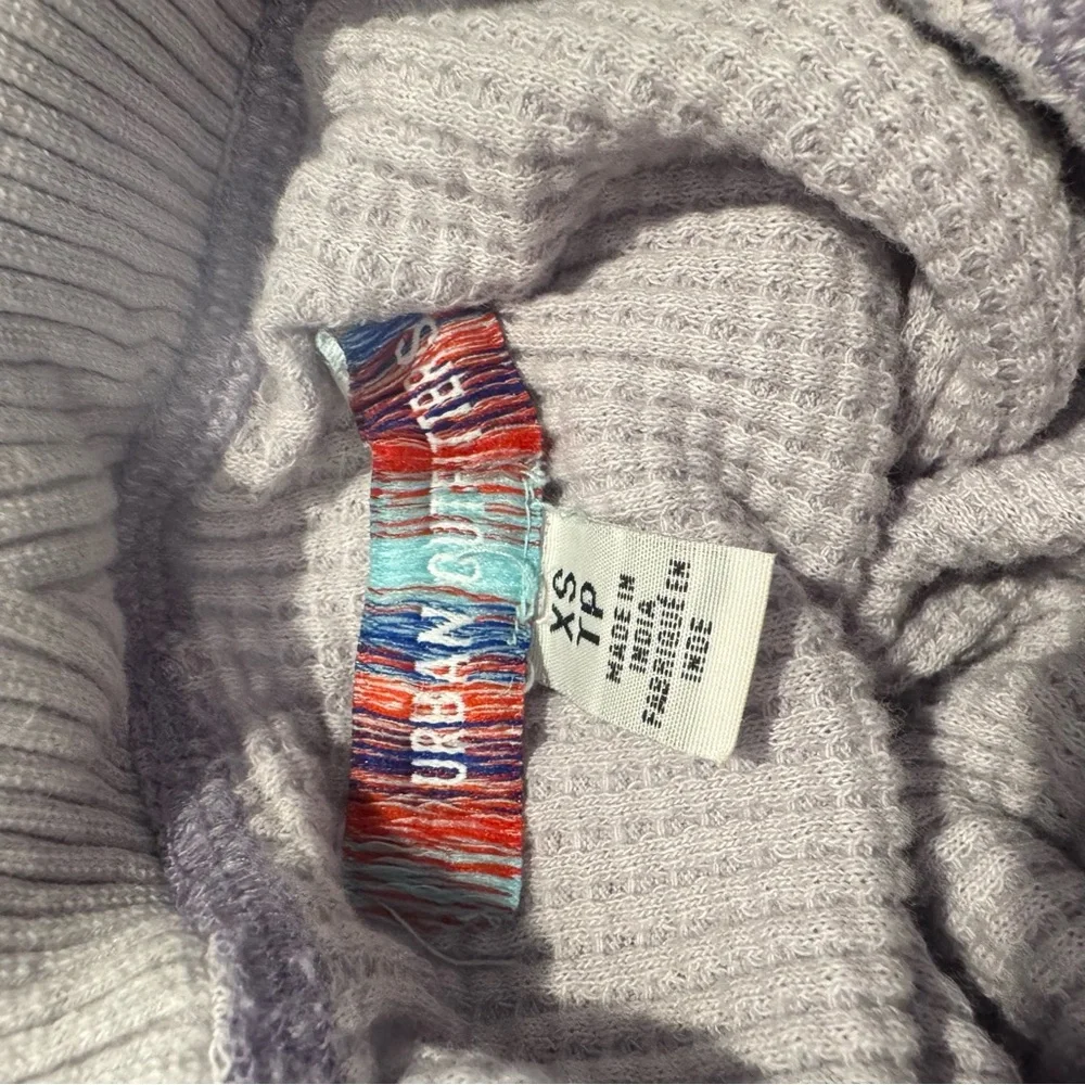 Urban Outfitters Purple Alabaster Womens Waffle Knit Turtleneck - Picture 12 of 12